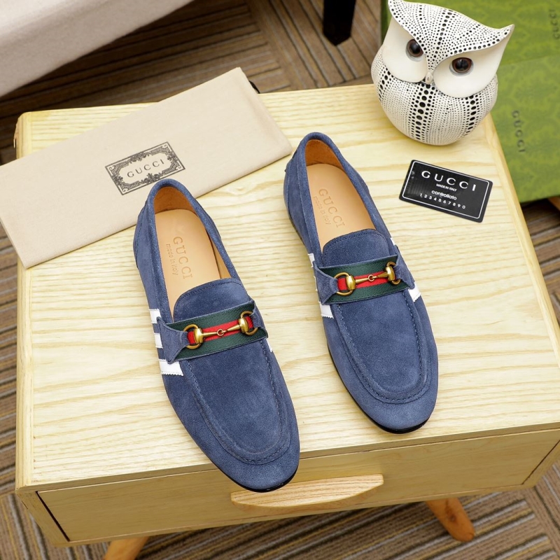 G*u*i leather shoes